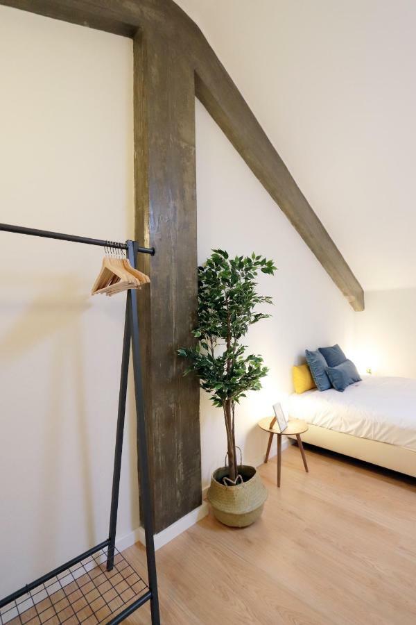 Ferienwohnung Hm - Living Batalha Square 2 Porto Exterior foto